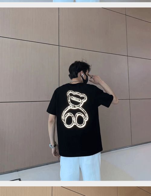 湯河之家 2021夏季小熊反光T恤，青春潮流的時(shí)尚宣言